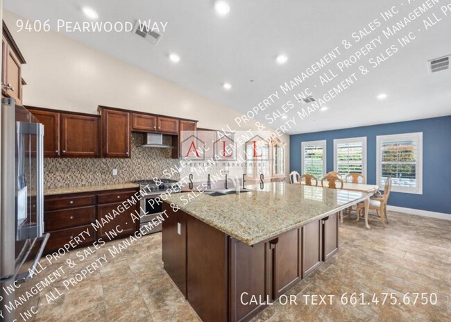 Building Photo - 9406 Pearwood Way