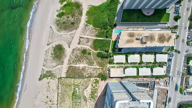 Primary Photo - 820 N Ocean Blvd