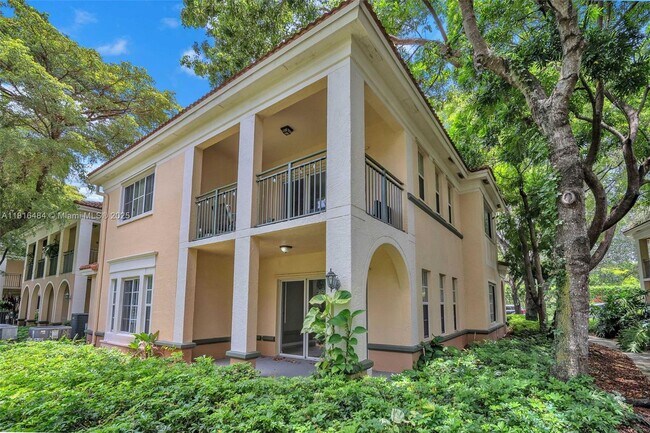 Building Photo - 2474 Centergate Dr