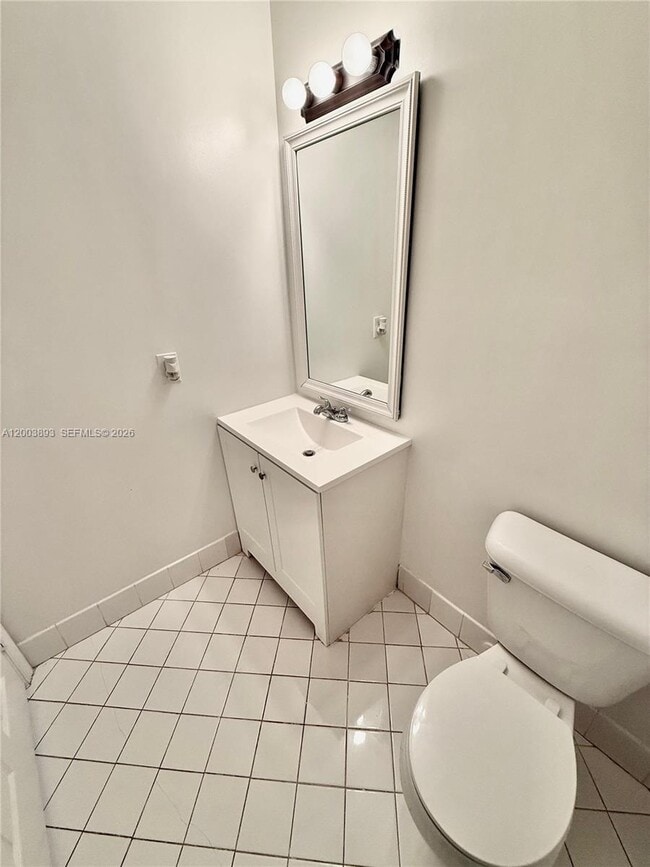 Building Photo - 2206 NW 170th Ave