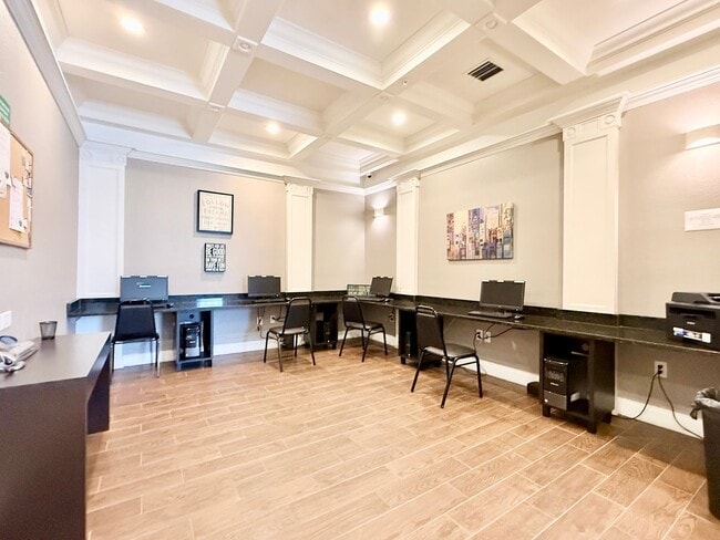 Building Photo - Upgraded 2Bedrooms/2Baths condo in a vibrant lifestyle Winter Garden community!