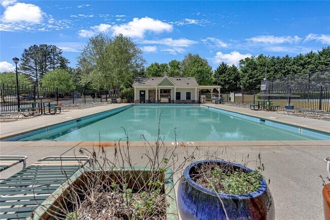 Building Photo - 4491 Plantation Mill Tr NE