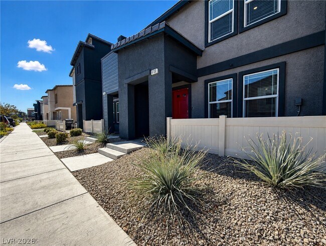 Building Photo - 3730 Celesta Vis Ave