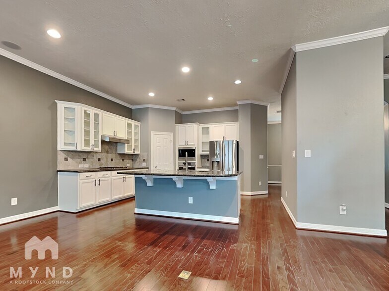 Building Photo - 2849 Kings Retreat Cir