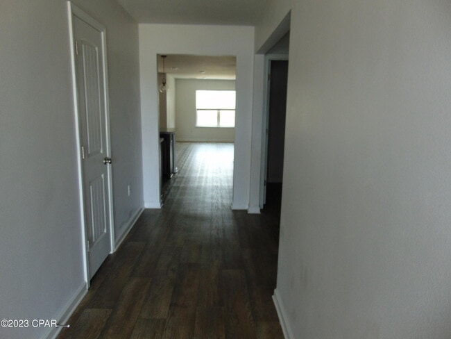 Building Photo - 105 Osprey Lake Rd