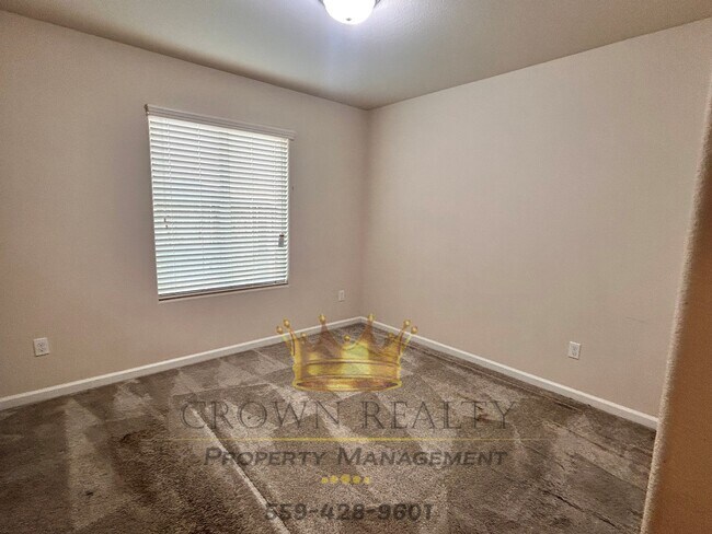 Building Photo - 2363 W Heather Ln