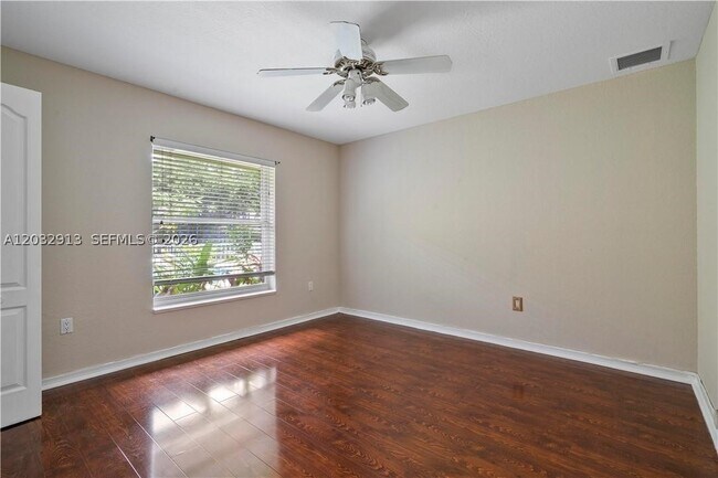 Building Photo - 4999 Chardonnay Dr
