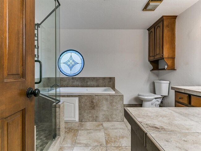 Building Photo - 1117 NW 198th St