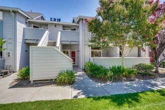 Building Photo - Welcome Home!!! - Great Location