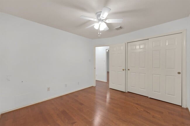 Building Photo - 166 Burgandy Vine Ct