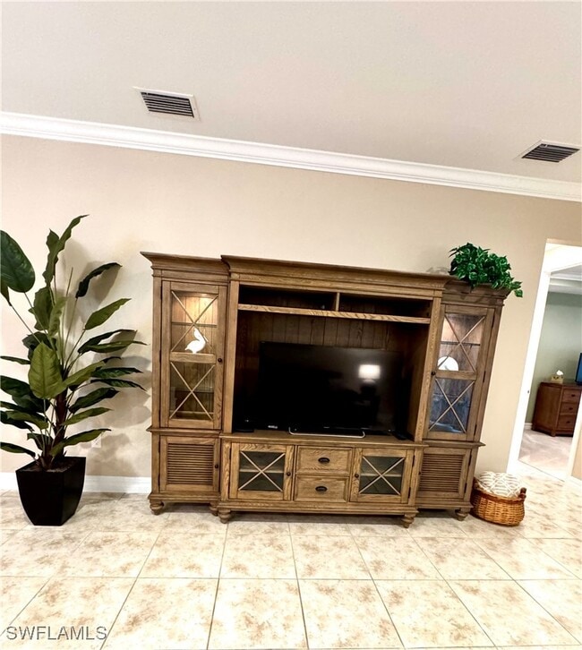 Building Photo - 6421 Liberty St