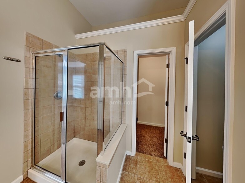 Building Photo - 3215 Thimbleberry Trail