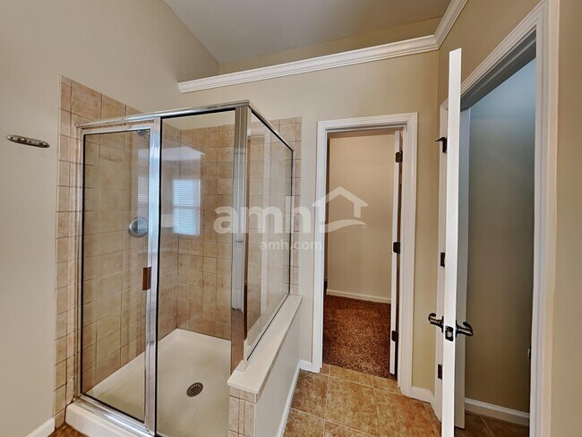 Building Photo - 3215 Thimbleberry Trail