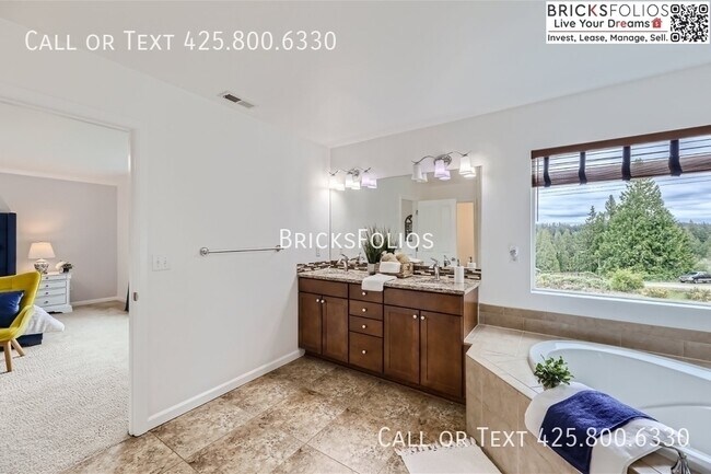 Building Photo - 18101 46th Dr SE