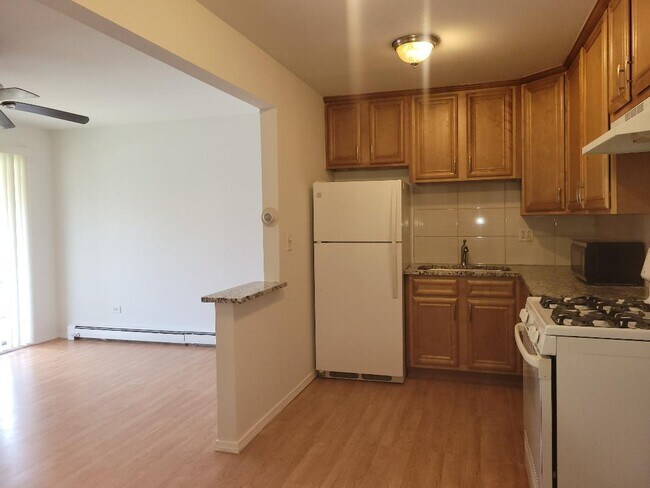 Building Photo - 3721 Ruby St