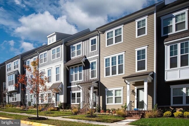 Building Photo - 1778 Hickory Wds Rd