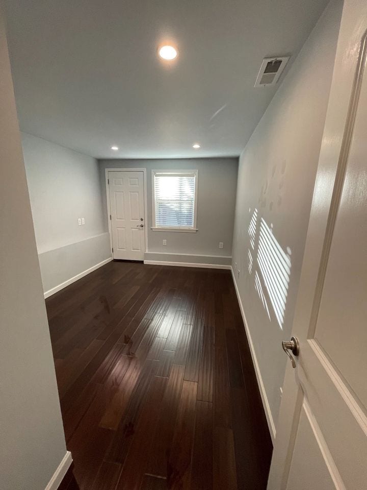 Building Photo - 2125 20th Ave