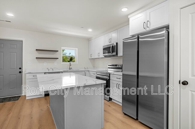 Building Photo - 118 Winters Ln