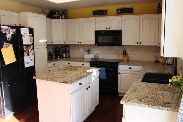 Kitchen - 2526 WOODROSE PL