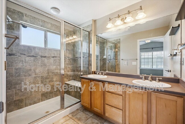 Building Photo - 9273 W 107th Pl