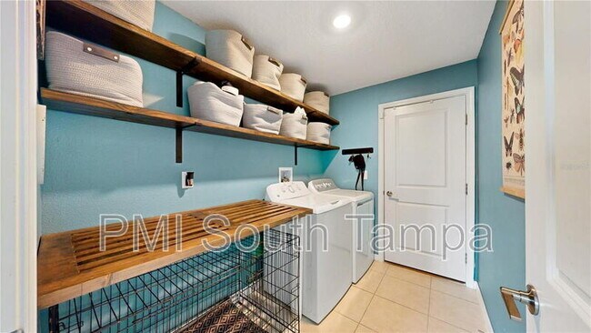 Building Photo - 15407 Miller Creek Dr