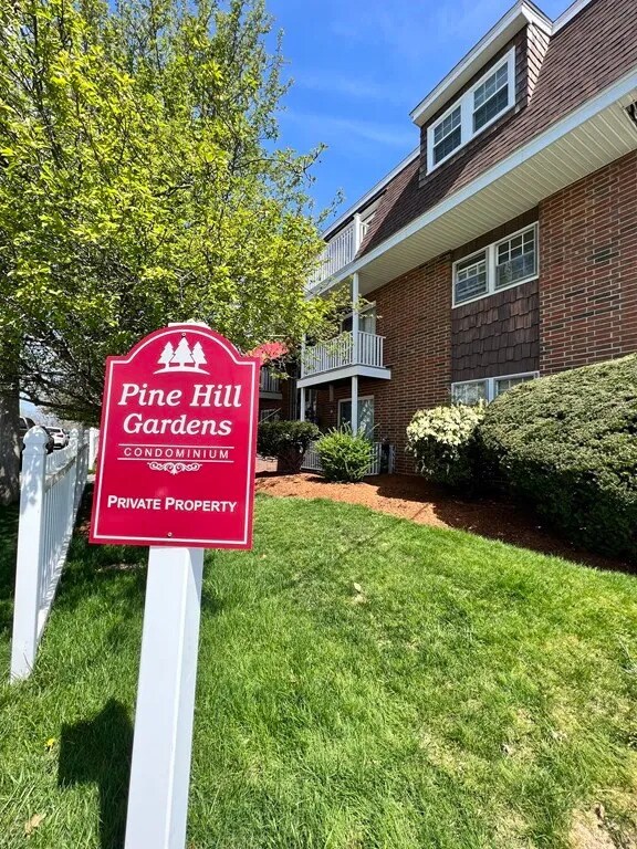 Building Photo - 88 Beacon St, Unit 9