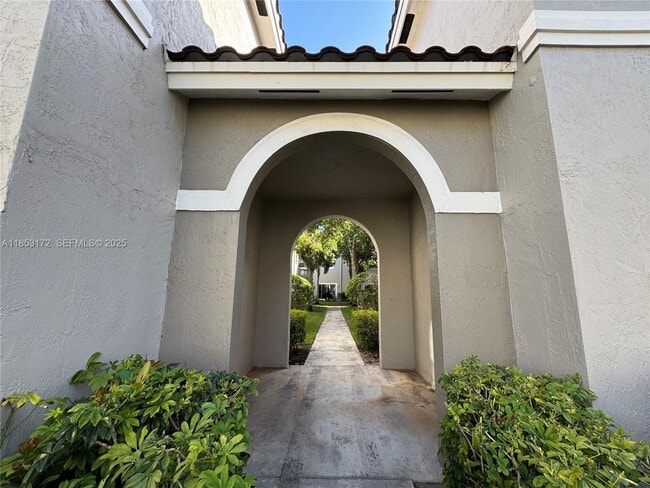 Building Photo - 14046 SW 49th St