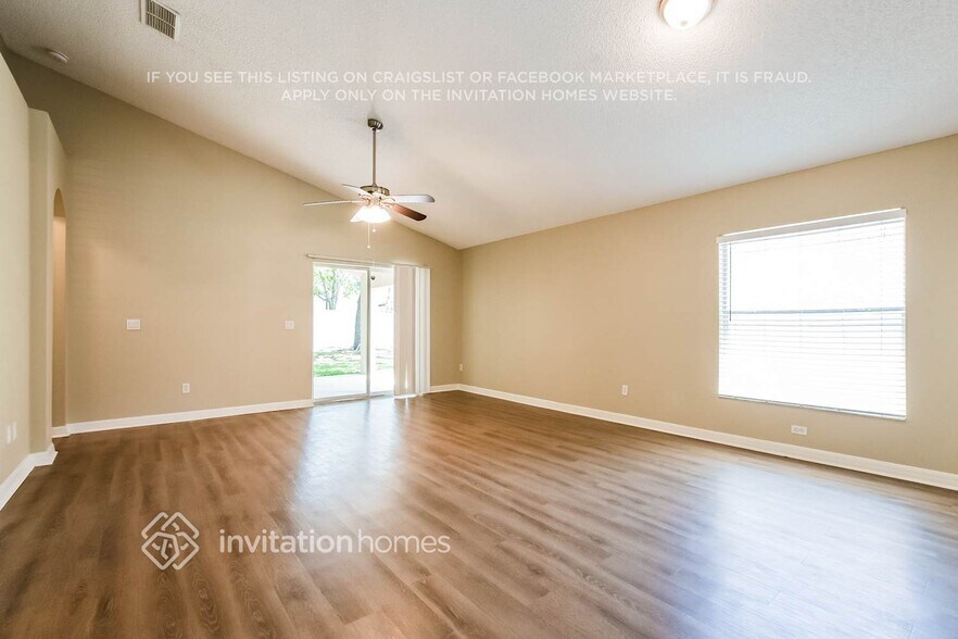 Building Photo - 2114 Hammock Moss Dr