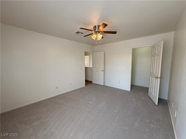 Building Photo - 9639 Silver City Dr