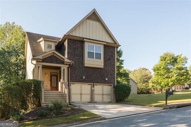 Building Photo - 2707 Silver Hill Terrace SE
