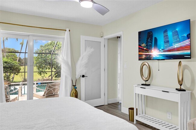 Building Photo - 5706 Guava Dr