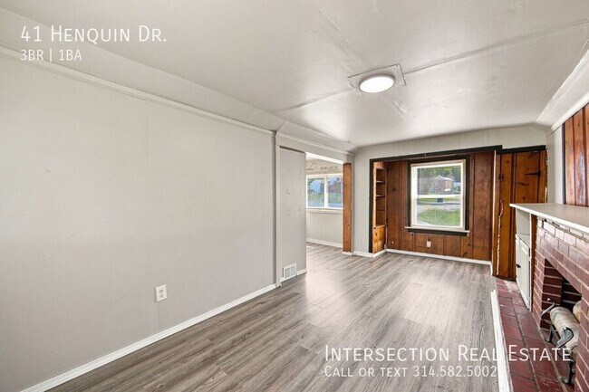 Building Photo - 41 Henquin Dr