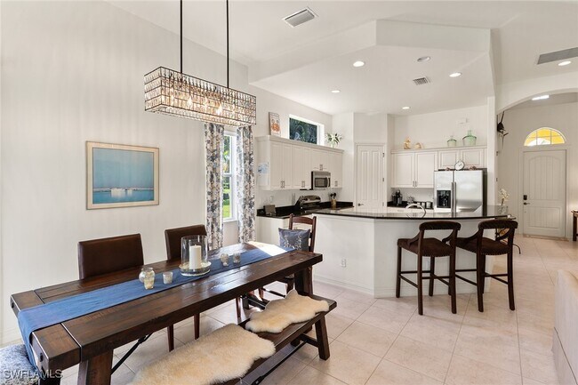 Building Photo - 6534 Caldecott Dr