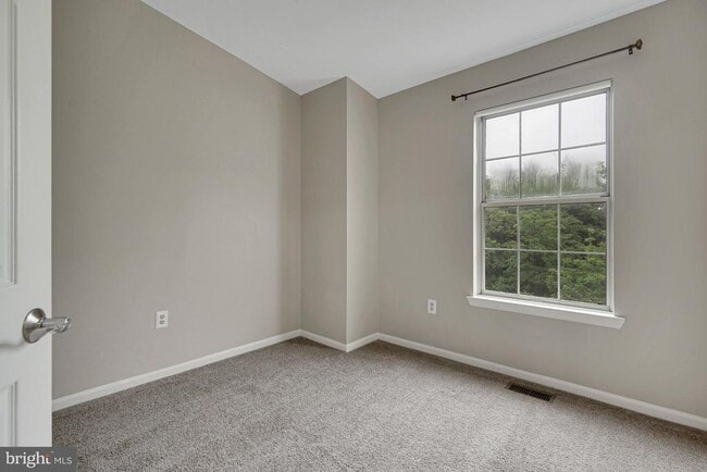 Building Photo - 44030 Gala Cir