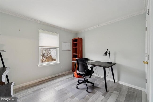 Building Photo - 77 Kanabe Dr
