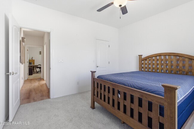 Building Photo - 5775 Goldenrod Way