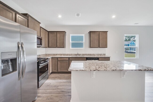 Building Photo - 82 Hillcrest Wy