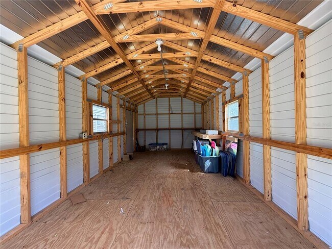 Building Photo - 4701 NE 7th Ave