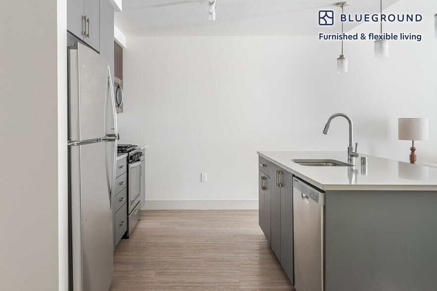 Building Photo - 44758 Old Warm Springs Blvd