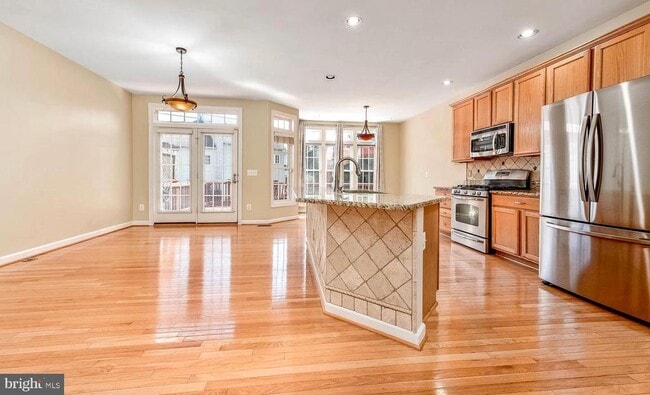 Building Photo - 14422 Fowlers Mill Dr