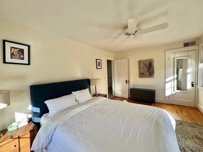 Building Photo - 54 Simonds Rd