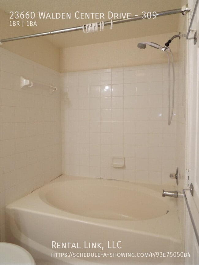 Building Photo - 23660 Walden Center Dr