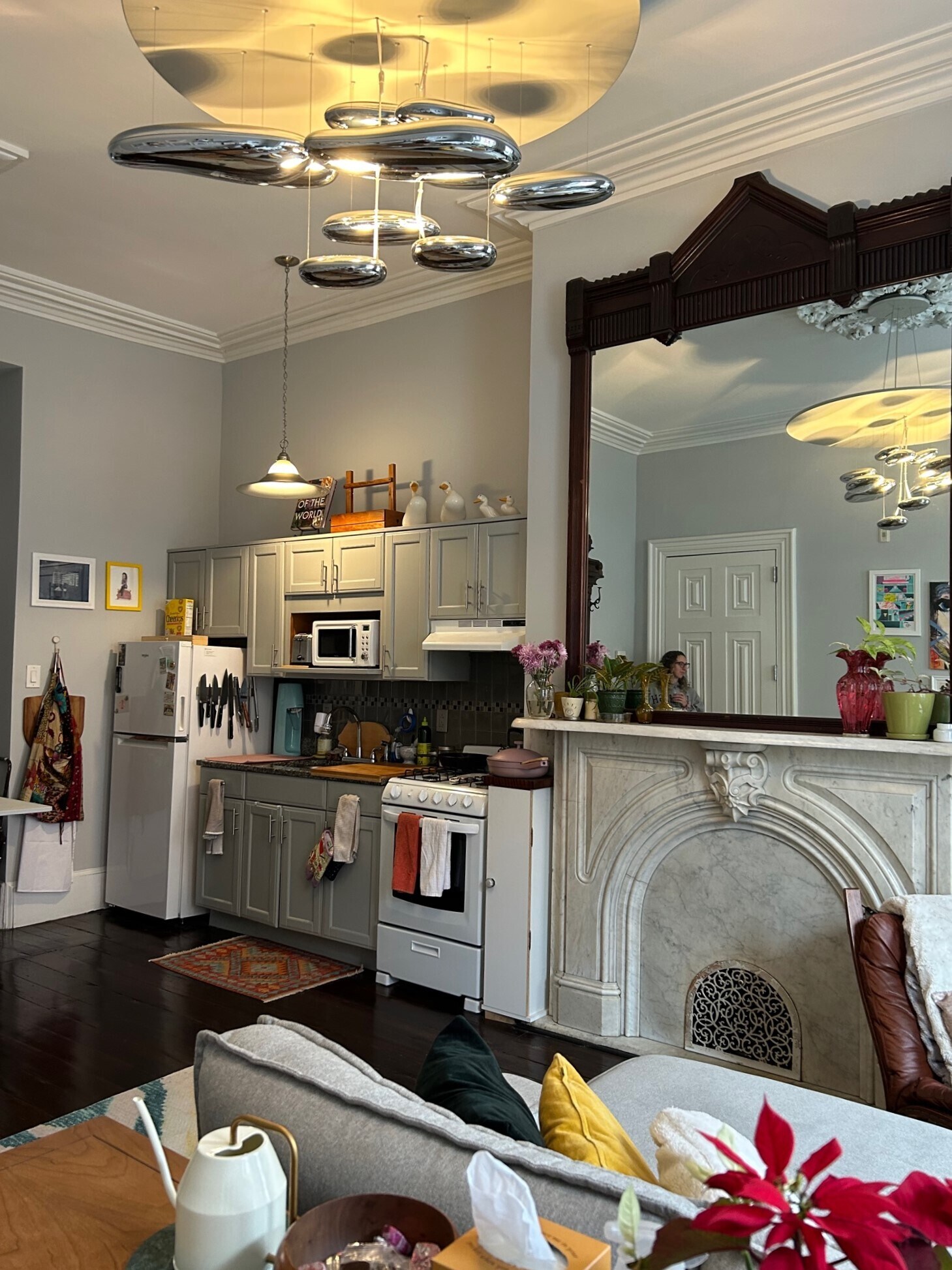 Building Photo - 277 S 4th St