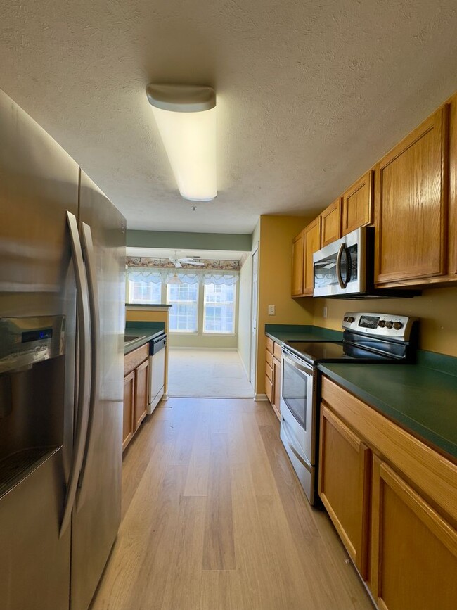 Building Photo - Charming 2 Bedroom/2 Bathroom Unit Apartment with In-Unit Laundry in Owings Mills, MD!