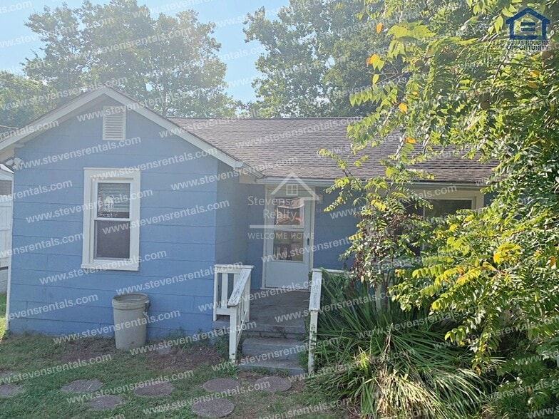 Primary Photo - 3427 S Haven Rd