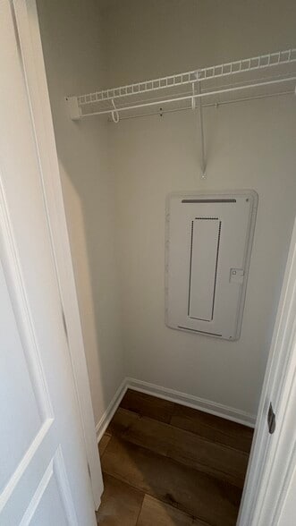 Building Photo - 2063 Wildberry Way