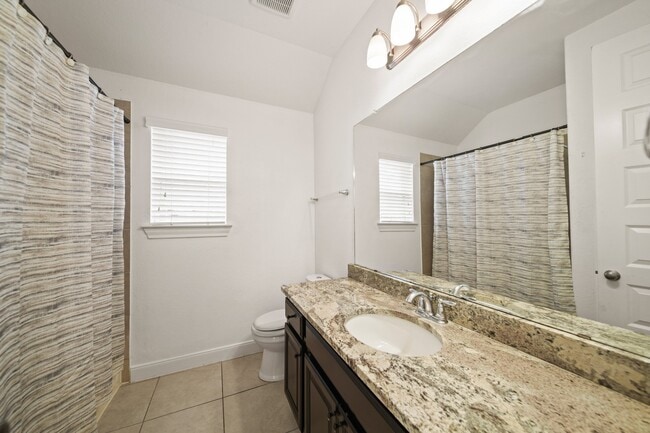 Building Photo - 7413 Woodward Springs Dr