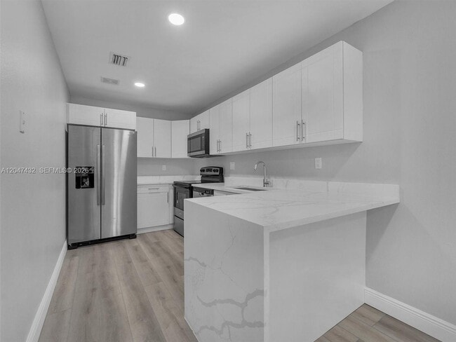 Building Photo - 10373 NW 35th St