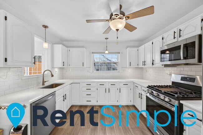 Building Photo - 13136 Ashnut Ln