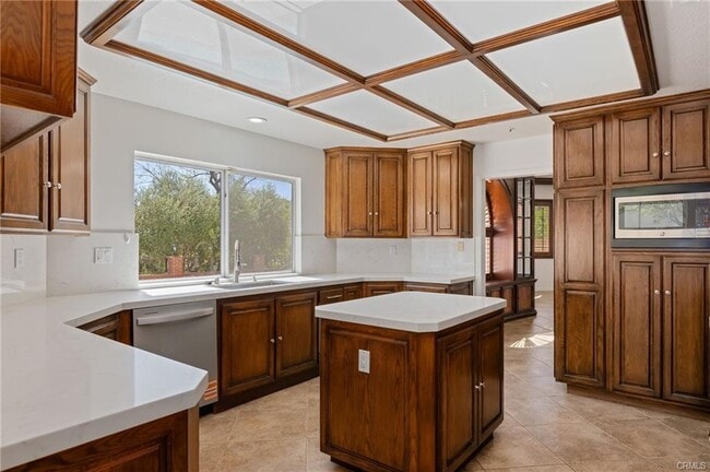 Building Photo - 17830 Arvida Dr